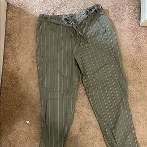 American Eagle High Waisted Pants